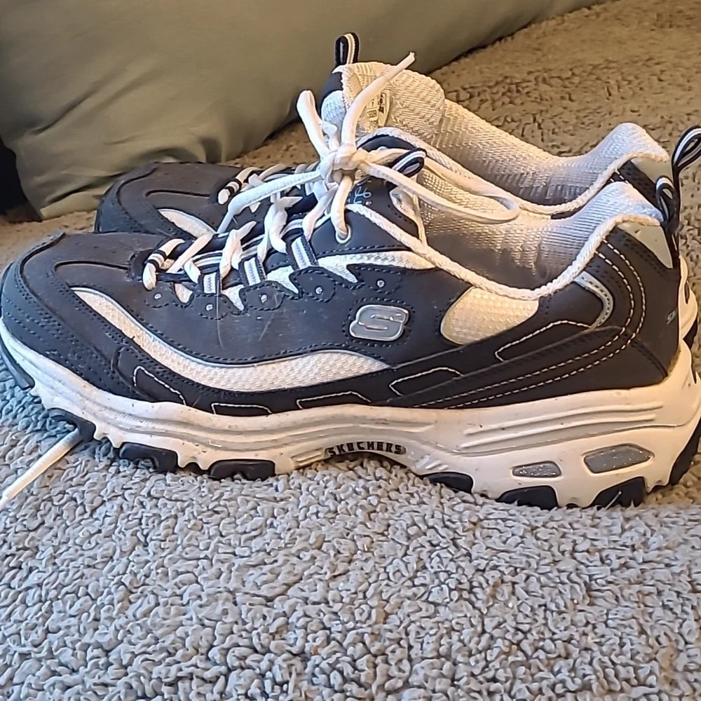 Skecher Delites Blue - Picture 4 of 5